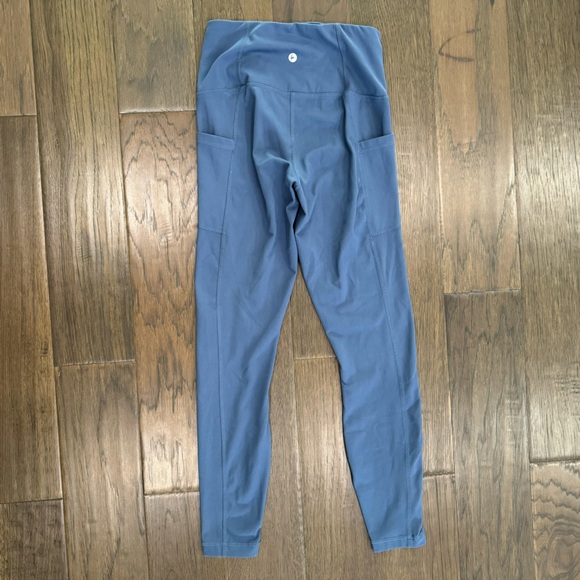 90 Degree Leggings - Picture 2 of 7